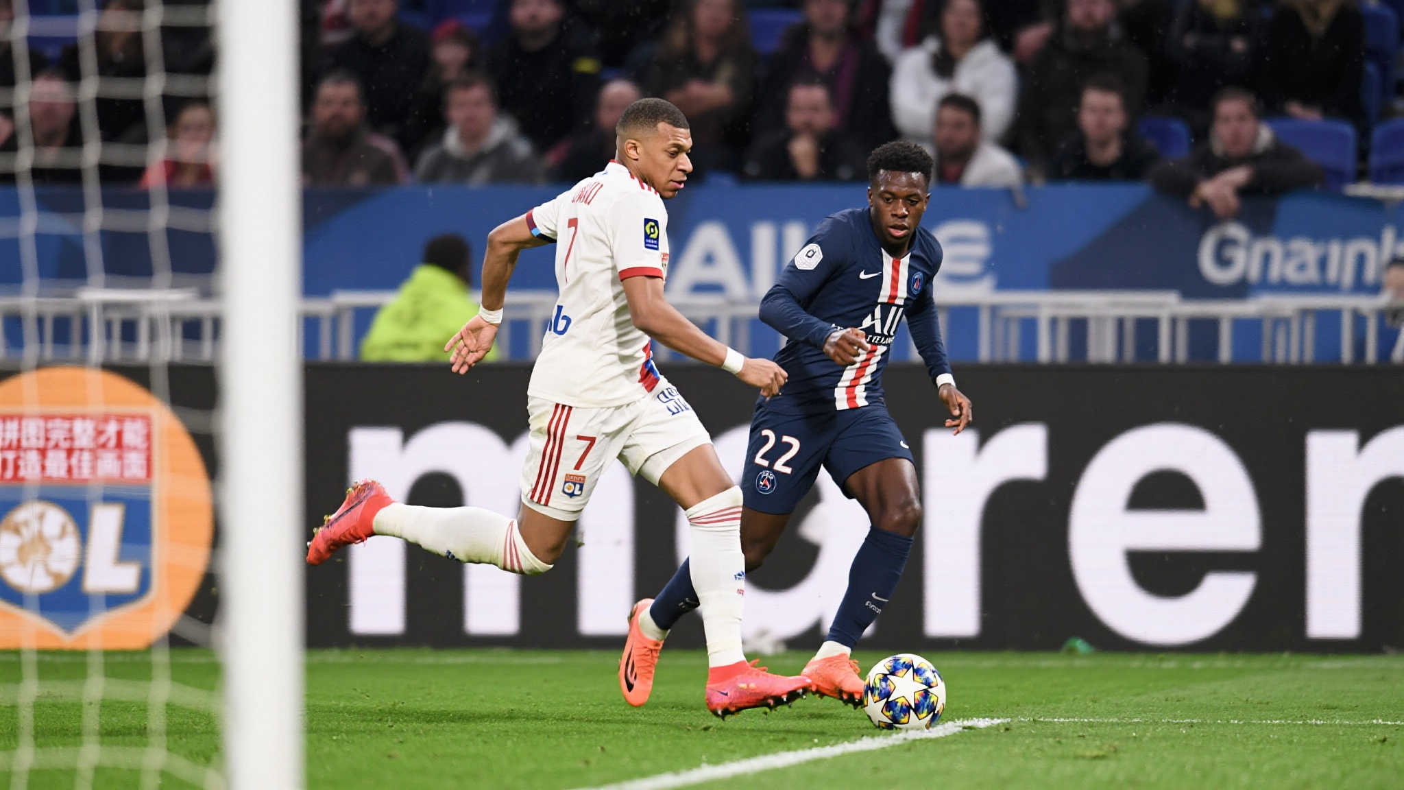 团队合作成就PSG的胜利：登贝莱的功劳